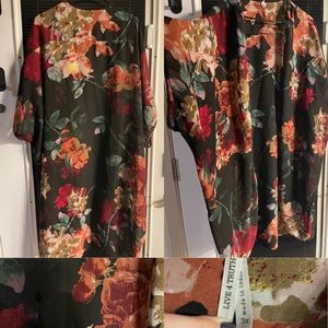 Live 4 Truth 3X floral cardigan!
